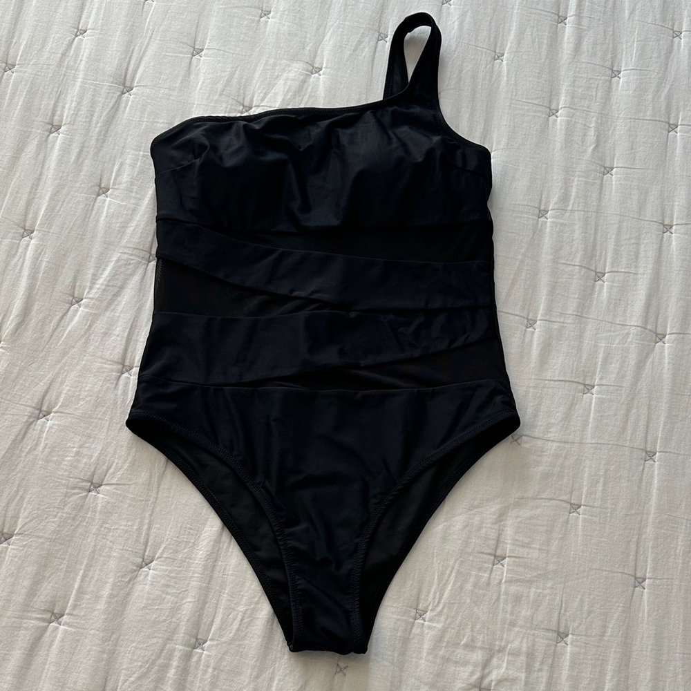Black One-Shoulder one piece Swimsuit